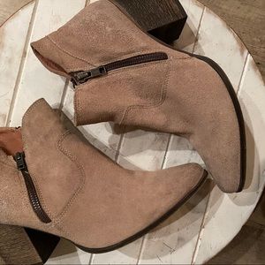 Freebird Rock Suede Boots